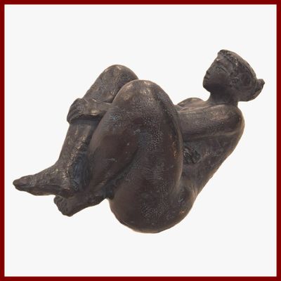 VOLTI Antoniucci 1915-1989 : Femme accroupie.