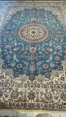 Tapis Iran Nain laine et soie 350 X250