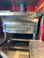 1 four à Pizza à 1 bouche CUPPONE OVENS sur châssis inox 150…