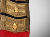 an image of a military officer ' s uniform on display