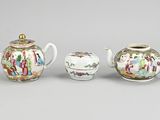 a group of three chinese porcelain teapots and covers