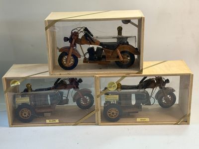 3 flacons MOTO 2 MIRABELLE et 1 KIRSCH Hepp