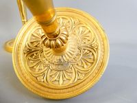 Elegante paire de flambeaux en bronze dorés, d'époque XIX e … (photo 6)