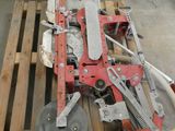 une photo d'une machine posée sur une palette