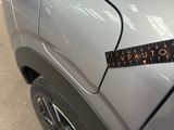 a sticker on the side of a car that says vauto