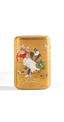 un briquet en or sur lequel est représentée une femme et un chat