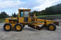 Niveleuse JOHN DEERE 570A