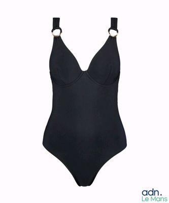 un maillot de bain une pièce noir avec des bretelles dans le dos