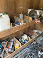 Petit lot d'outillage : lames, marteaux, barres de seuil (photo 2)