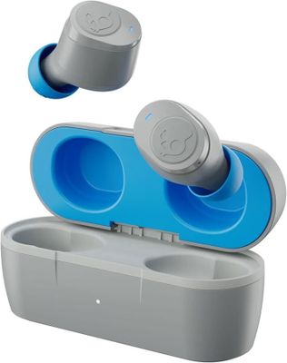 a close up of a pair of ear buds in a case