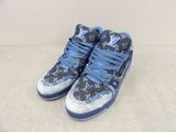 louis vuitti sneakers with blue laces and stars on them