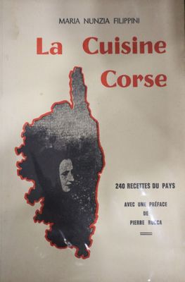 L'affiche de « La Cuisine corse » est accrochée au mur.