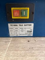 Une carrelette électrique sur table. (photo 2)