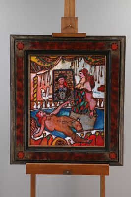 une image d'un tableau sur un chevalet dans une pièce
