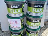 quatre seaux de Sander Flexx empilés les uns sur les autres