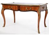 une image représentant un bureau en bois avec deux tiroirs et un plateau en marbre