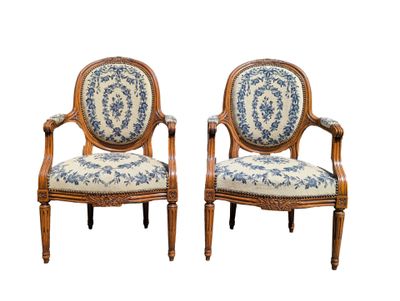 pair of 19th century french louis xvi style fauteure armchairs