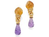 une paire de boucles d'oreilles en améthorate et diamants
