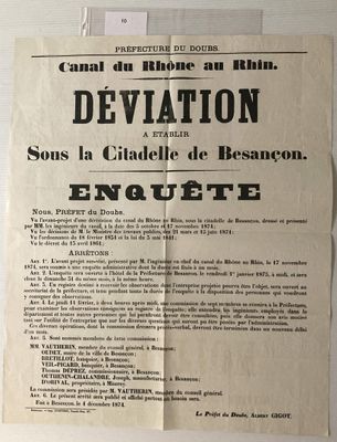 Un vieux journal annonce l'arrivée de la Révolution française