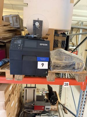 Une imprimante à étiquettes EPSON avec système de calage DTM