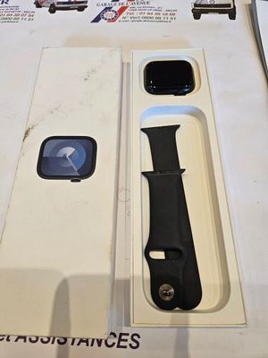 *Montre connectée APPLE WATCH Série 9