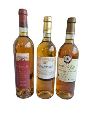Lot de trois bouteilles: - Pacherenc du VIC-BILH 2003