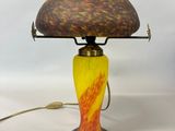 an image of a lamp that is sitting on a table