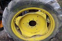 2 Roues Arrières de TRACATEUR vigneron MICHELIN, 9-5/ 9-28 (photo 2)