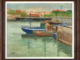 un tableau représentant des bateaux amarrés dans un port, avec des bâtiments en arrière-plan