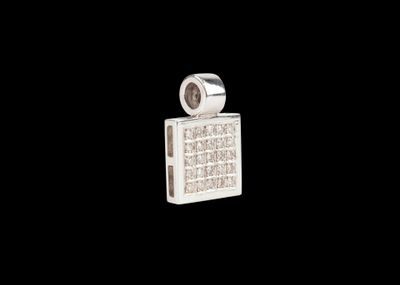 Pendentif or, brillants Pendentif en or blanc, serti de 25 b…