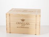 an image of a wooden box with a wine label on it
