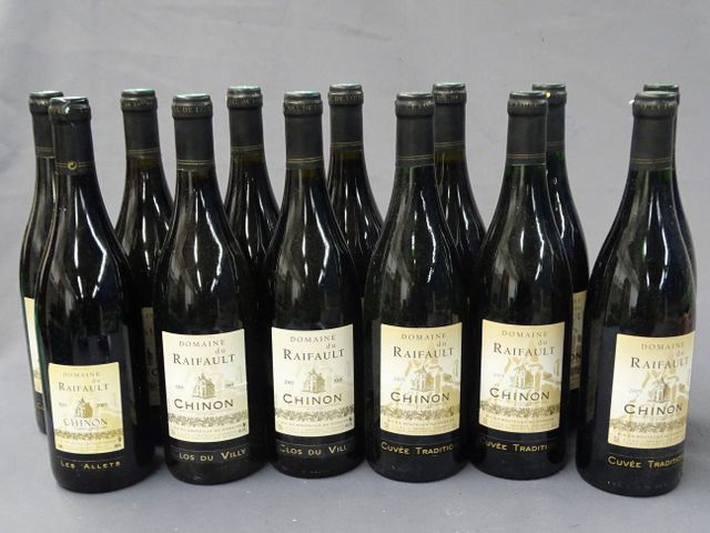 CHINON, DOMAINE DU RAIFAULT, 13 bouteilles de 2005