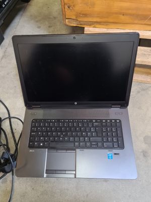 PC portable HP avec chargeur - Photo 1