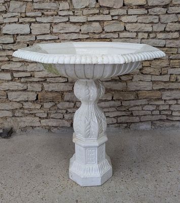 IMPORTANT BASSIN DE FONTAINE de parc en fonte peinte. Le bassin de for - Photo 1