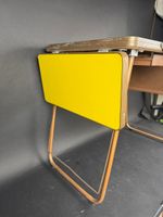 Table de pique-nique pliante en métal et formica jaune, étiq… (photo 2)