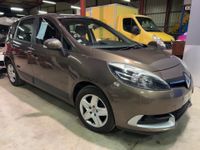 RENAULT MEGANE SCENNIC 1.5 DCI 110 CH BVA - MEGANE SCENNIC 1… (photo 2)