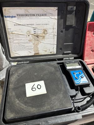a box that has a meter in it on a table