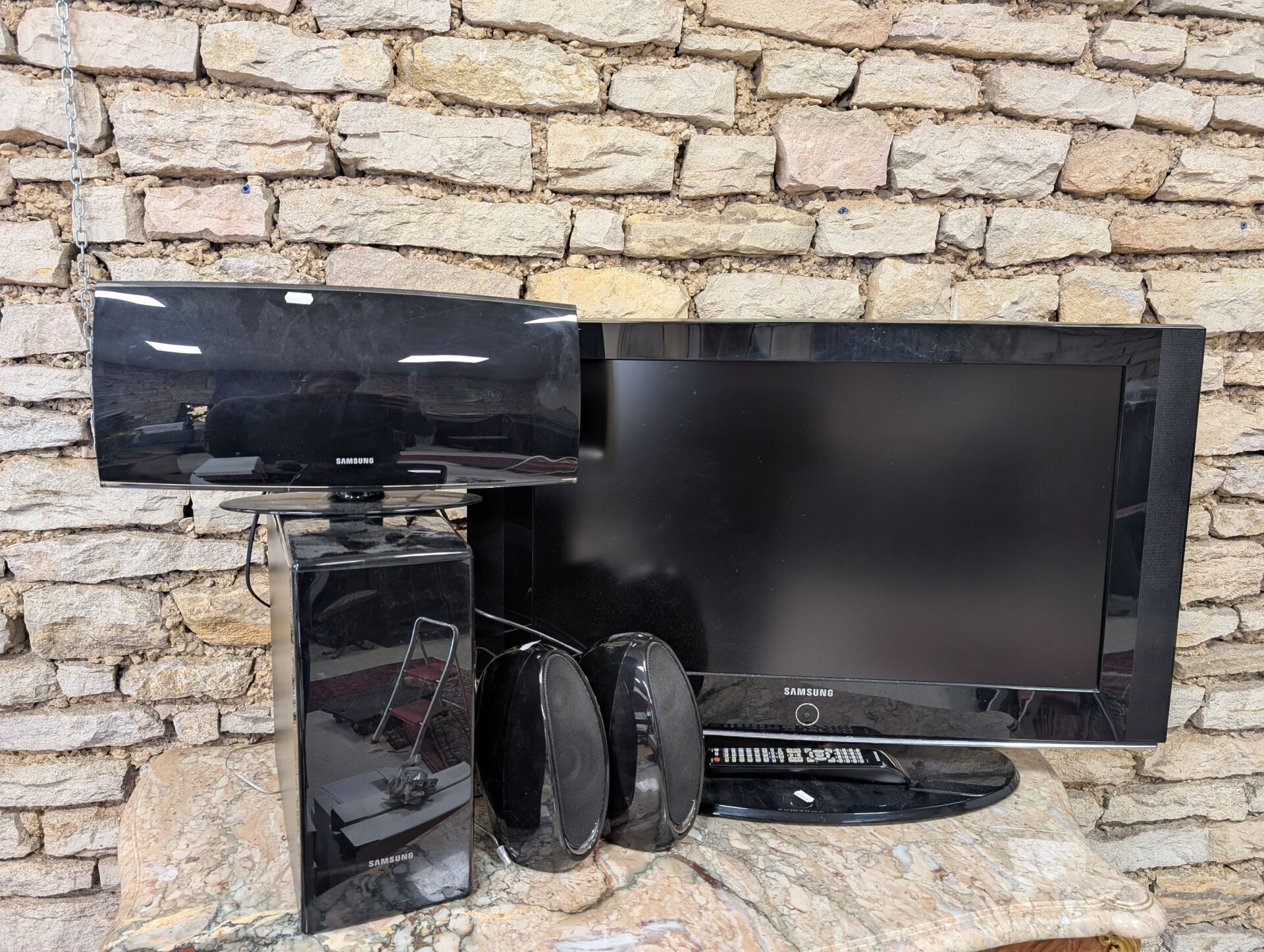 TELEVISEUR, lecteur DVD et enceintes SAMSUNG