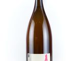 une bouteille de vin avec une étiquette rose