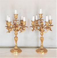 PAIRE DE CANDELABRES à cinq bras de lumière de style Louis X…