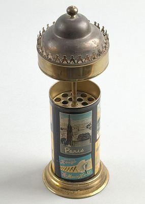 a small metal object that is sitting on a table