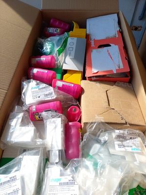 Lot de matériels et accessoires d'ÉLECTRICITÉ pour électrici…