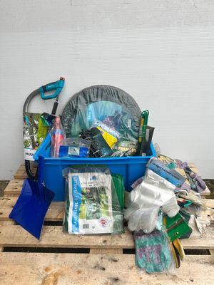 Lot de matériel de jardin : - gants tissu et plastique