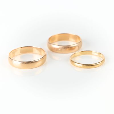 3 alliances en or. 8,69 g - Photo 1