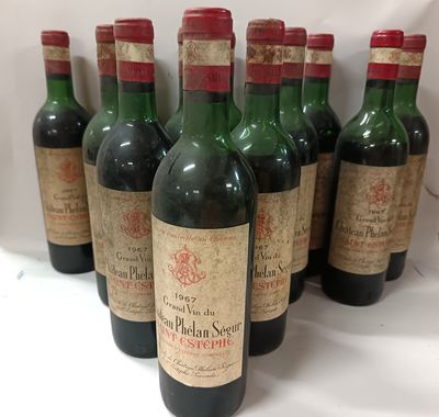 12 bt château Phélan Ségur 1967 St Estèphe (étiquettes sales…