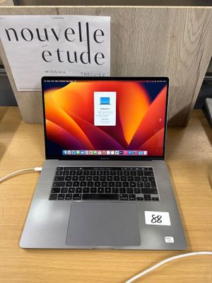 * Ordinateur portable APPLE Macbook Pro core i7 (C02CW9N8MD6… - Photo 1