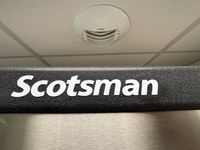 Machine à glaçons SCOTSMAN xsafe + chariot inox (photo 4)