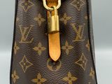 louis vuitton monogramet bucket bag