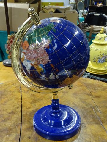 Globe terrestre moderne H : 43