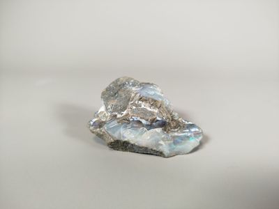 an image of a piece of rock that looks like it has been cut in half